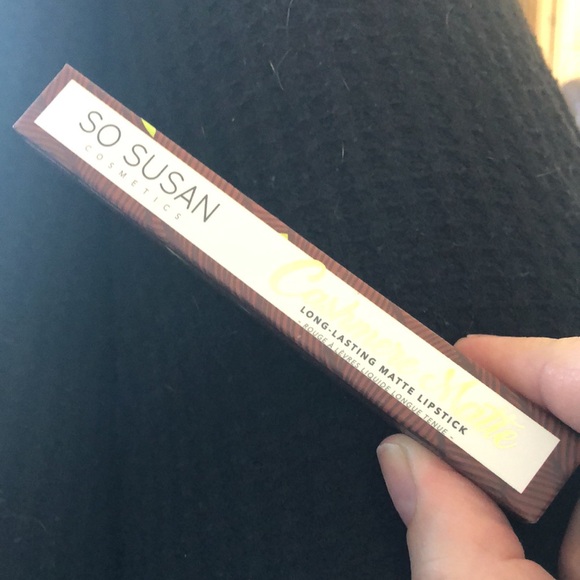 SO SUSAN COSMETICS Cashmere Matte - Long-Lasting Matte Lipstick in Chestnut - Picture 4 of 7